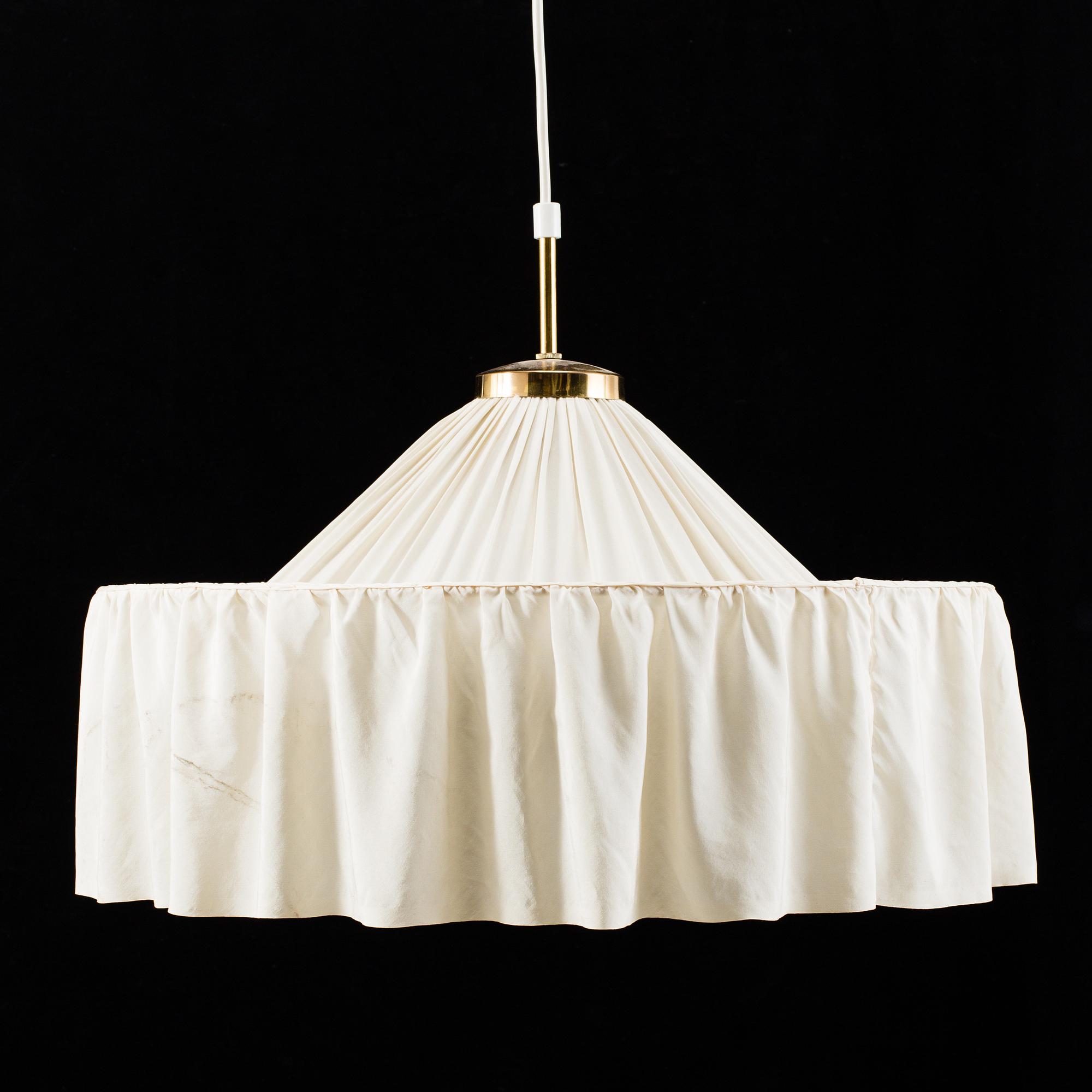 An end of the 20th century model 2560 ceiling light by Josef Frank, Firma Svenskt Tenn.