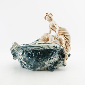 Bowl Royal Dux Bohemia early 20th century porcelain.