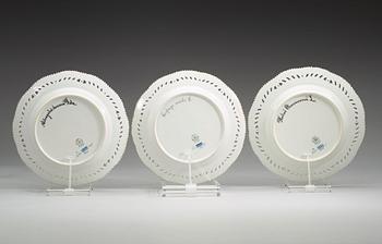 A set of six Royal Copenhagen 'Flora Danica' dessert dishes, Denmark, 20th Century.