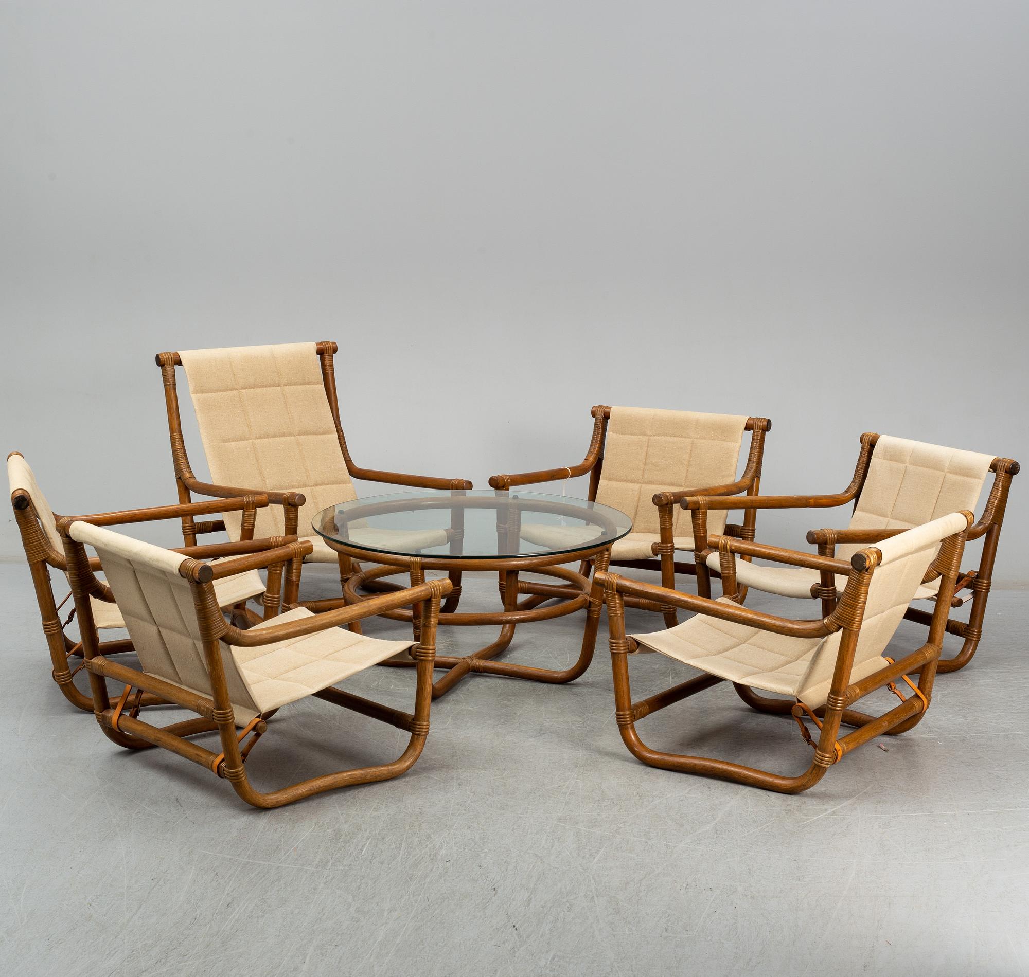 MÖBELGRUPP, 7 delar, sannolikt Danmark, 1900-talets andra hälft.