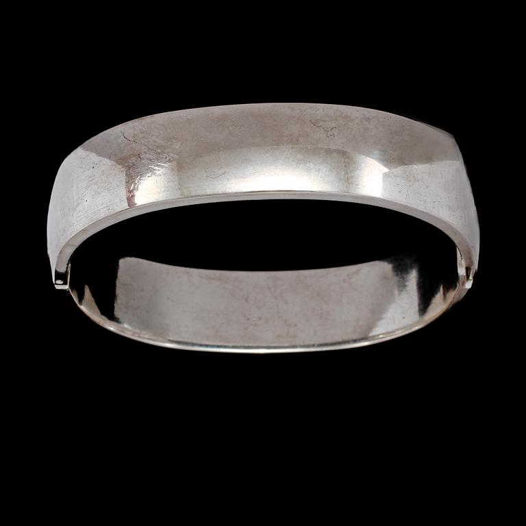 ARMLÄNK, sterlingsilver, otydlig stämpel, 1900-talets andra hälft. Vikt 75 g.