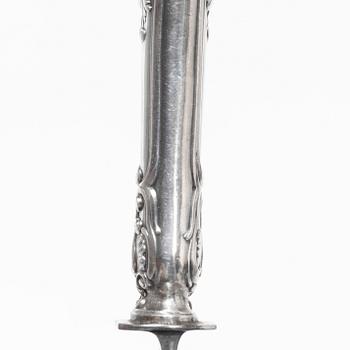 Twelve French silver knives, Hènin & Cie, Paris, circa 1900.