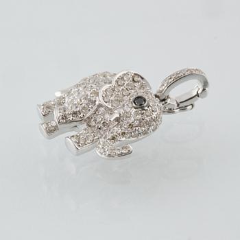 HÄNGE, 18K vitguld med 101 briljantslipade diamanter, 0.58 ct. Vikt 2,8 gram.