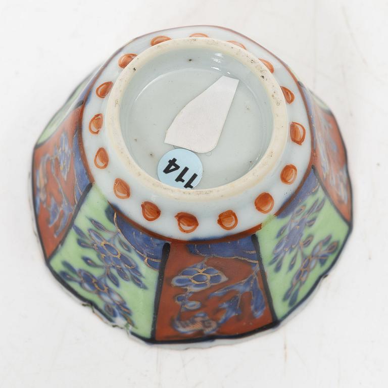 A group of three cups with saucers and two cups, Qing dynasty, 18th century.