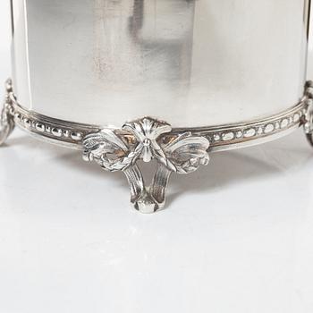 Petter Åkerman, kaffekanna, silver, Stockholm 1780. Gustaviansk.