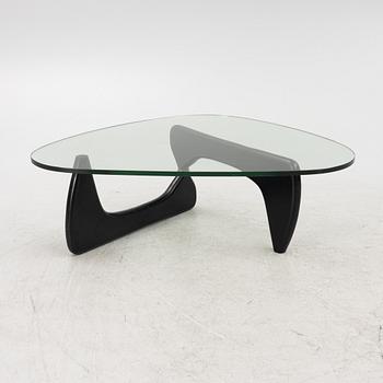 Isamu Noguchi, "Noguchi" coffee table, 1990s.