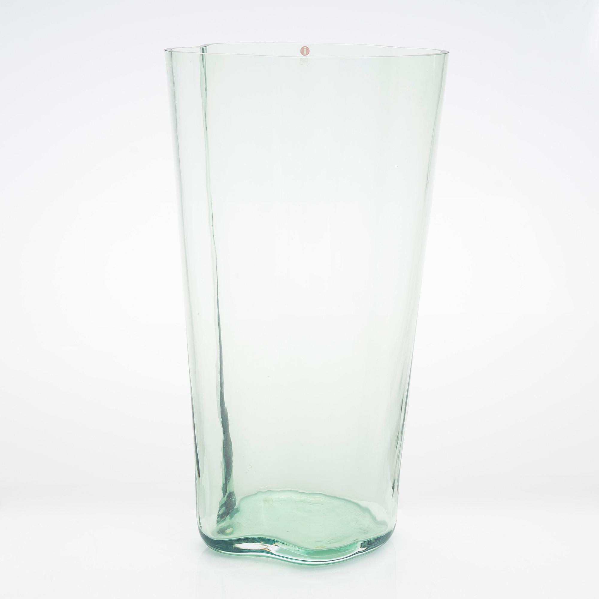 Alvar Aalto,  vas, signerad Alvar Aalto 100 1998 Iittala 1244/1998.