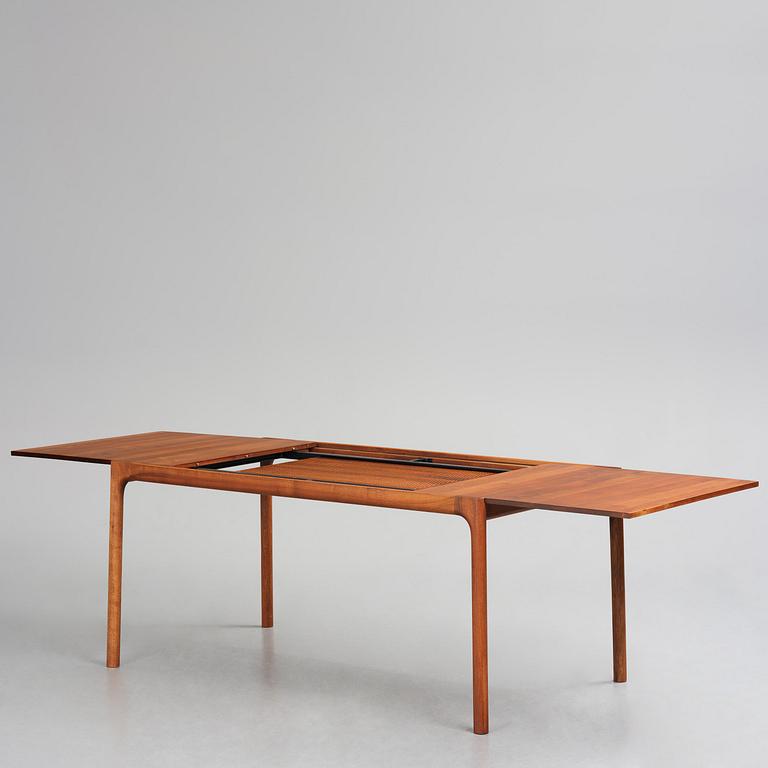 Monica Förster, an "Unna" dining table, Zanat, post 2017.