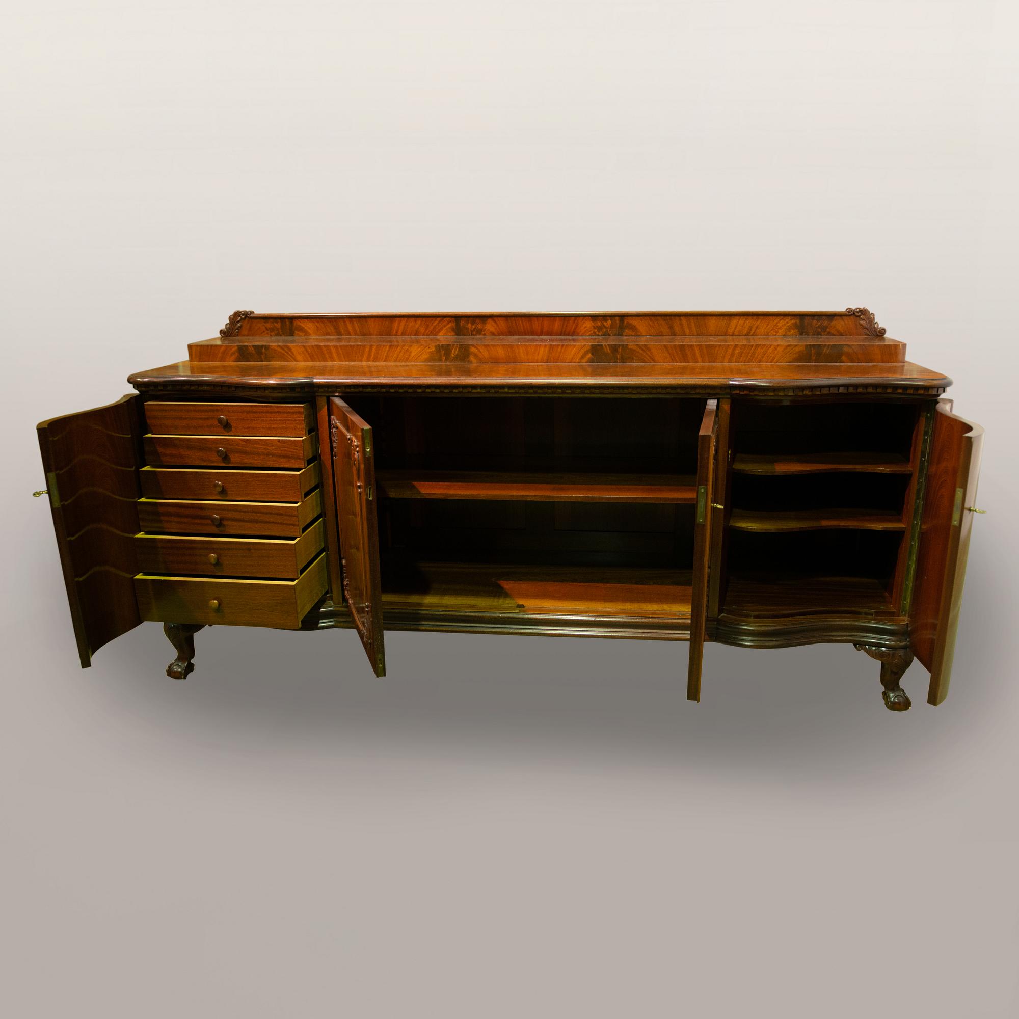 SENKKI, Chippendale-tyylinen, 1920-luku.