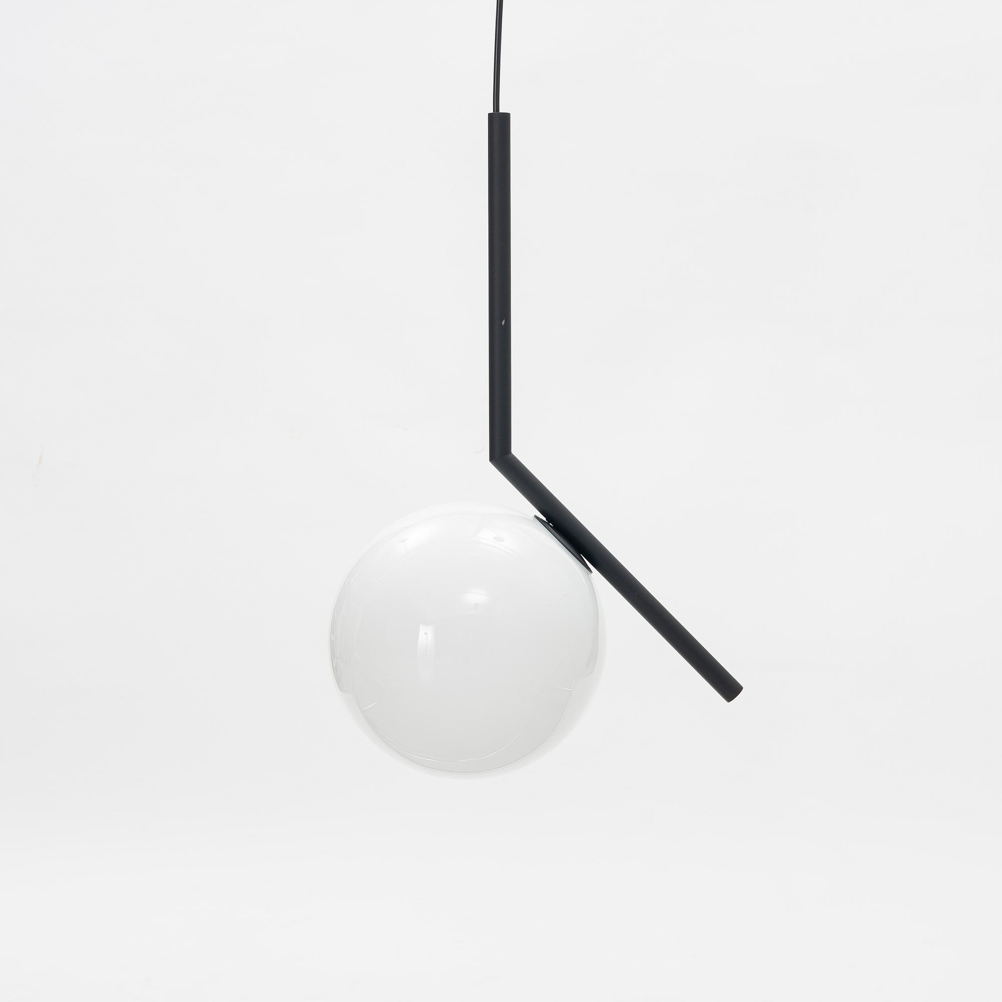 Michael Anastassiades, a 'IC Lights S1', Flos, Italy.