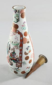 GOLVVAS, porslin, Japan, 1900-tal.