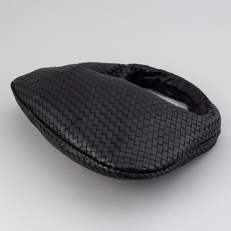 Bottega Veneta, black leather bag.