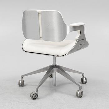 Hadi Teherani, a 'Silver 162S' desk chair, Interstuhl, Germany.