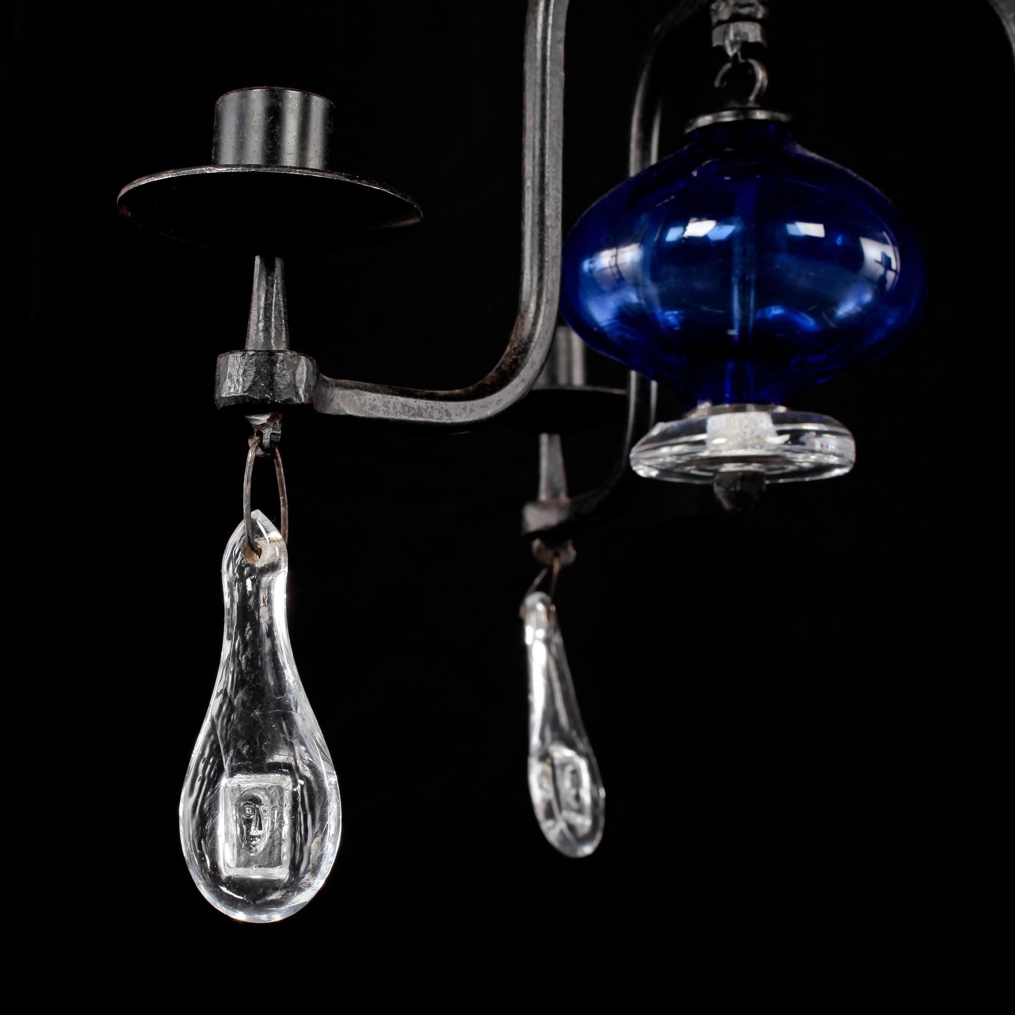 TAKKRONA. Erik Höglund. Boda glasbruk, omkring 1900-talets mitt. Total höjd 1 m.