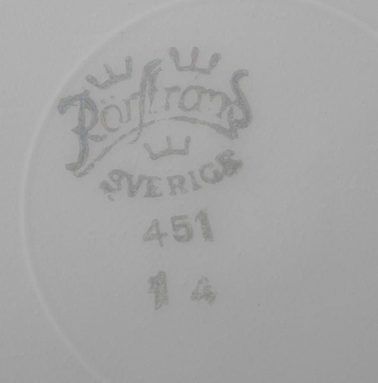 MATSERVIS, 87 delar, porslin, Rörstrand, "Nationalservisen". Louise Adelborg.