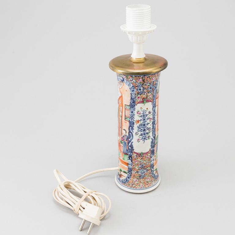 A 18th century Chines porcelain Qianlong vase later made in to a table light.