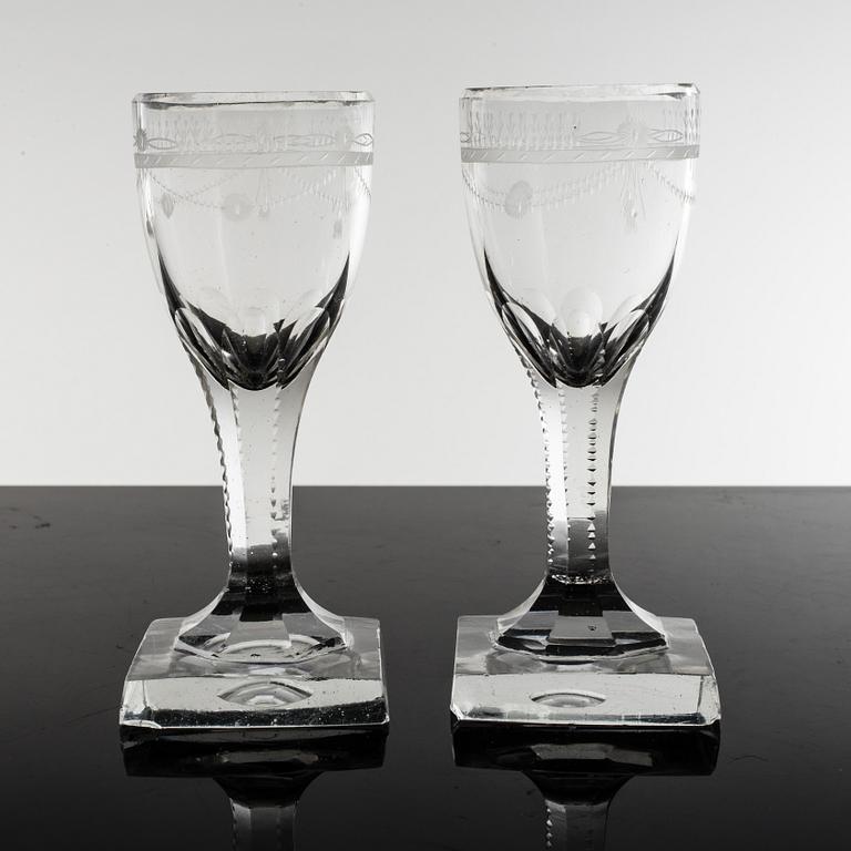 8 +1+1 glasses, 19th century.