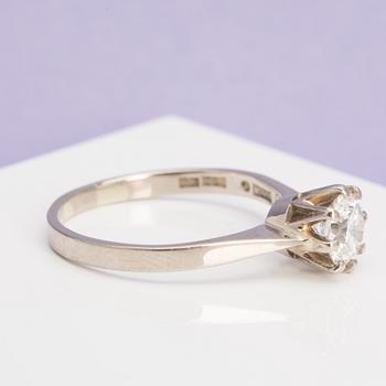 A ca 1.00 ct brilliant-cut diamond ring.