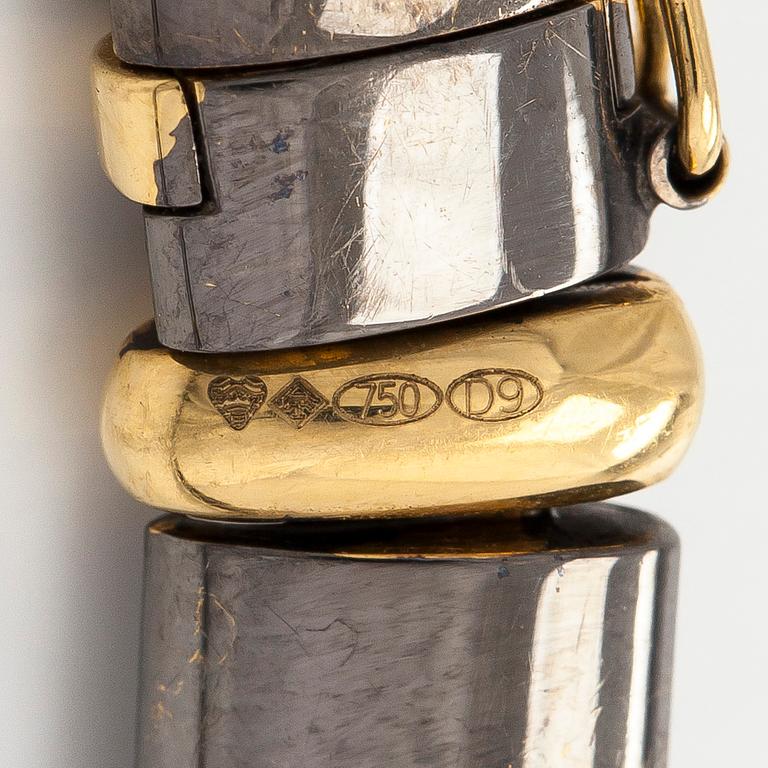 Collier, svartrodinerat 18K guld och diamanter, Tillander, Helsingfors 2005.