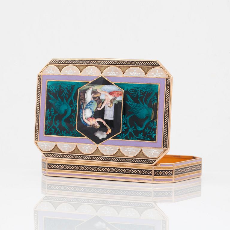 A German 19th century gold and enamel snuff-box, marks of Hannau.