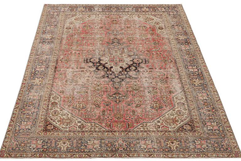 Matta, Persisk, vintage design, ca 291 x 193 cm.