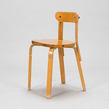 Alvar Aalto, a 1940's office chair for O.Y. Huonekalu-ja Rakennustyötehdas A.B.