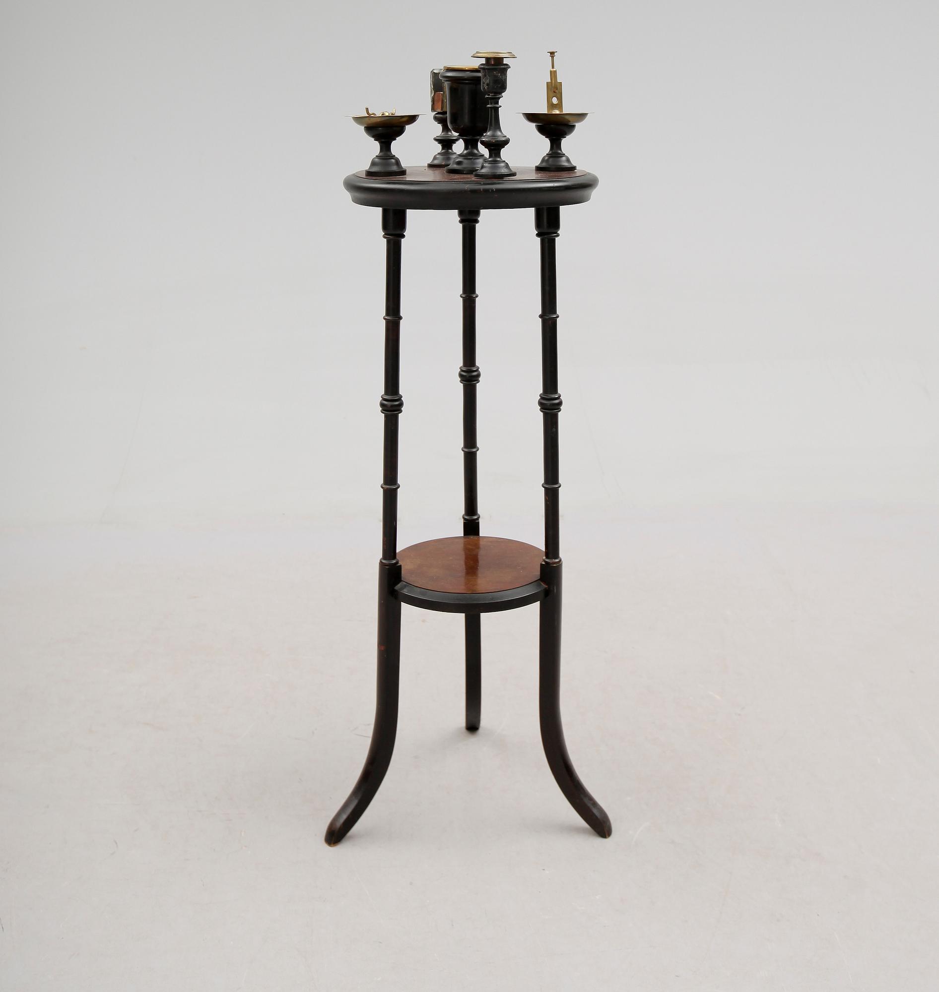 RÖKBORD, 1900-talets första hälft.