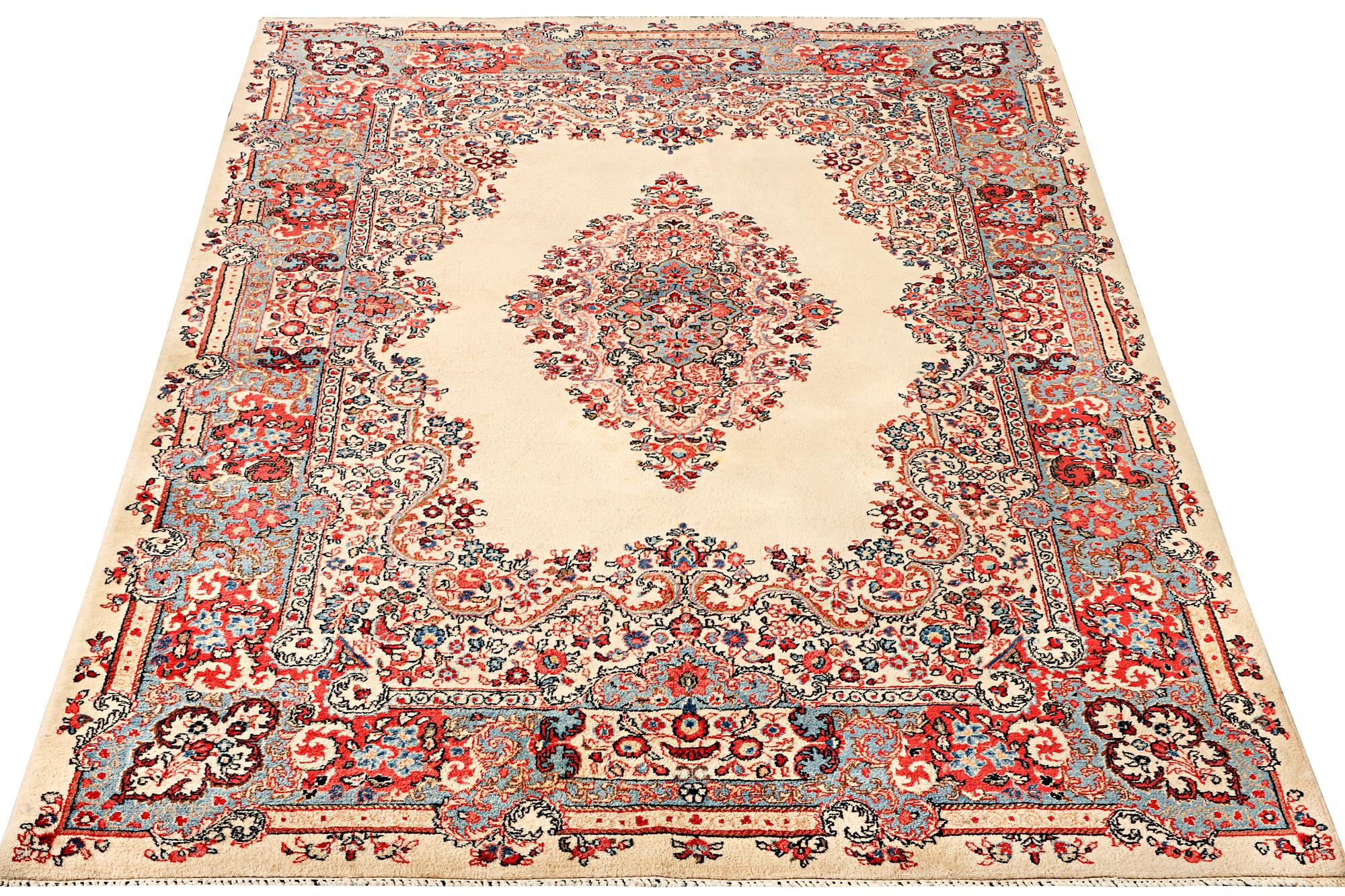 A Kerman carpet, c. 270 x 187 cm.