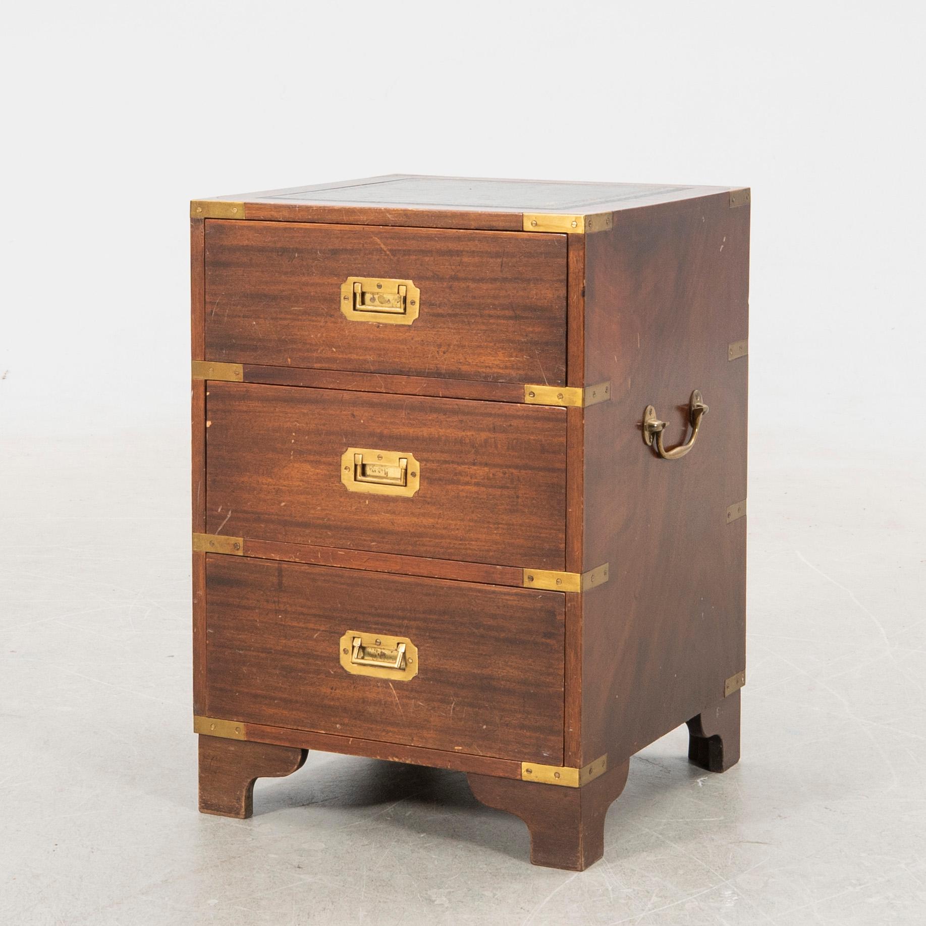 Side table/ Bedside table, English style, 20th century.
