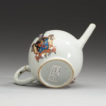 An Armorial famille rose teapot with cover, Qing dynasty, Qianlong (1736-95).