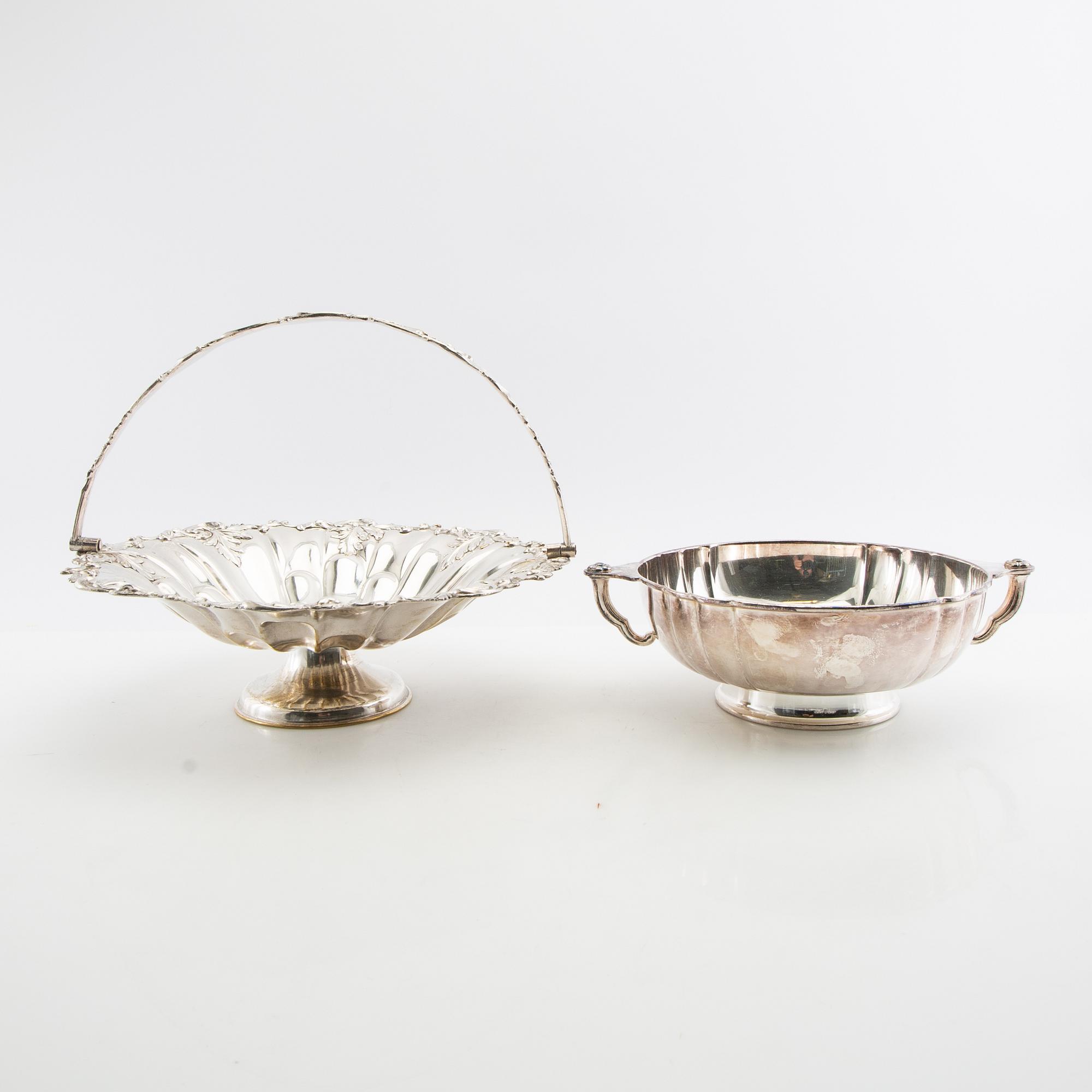 Cake stand and bowl, silver plate, first half of the 20th century.