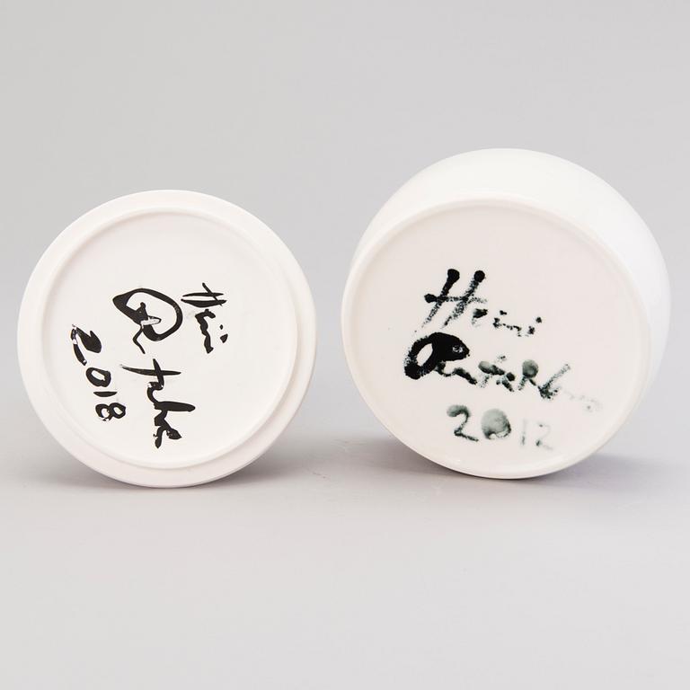 HEINI RIITAHUHTA, ask, porslin, "Bird box", signerad Heini Riitahuhta 2012/2018.
