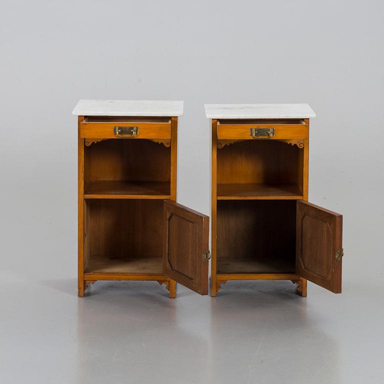 A pair of jugend bedside tables.