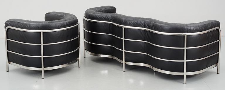 A Jonathan De Pas, Donato D'Urbino & Paolo Lomazzi three-seated 'Onda' black leather sofa, Zanotta, Italy.