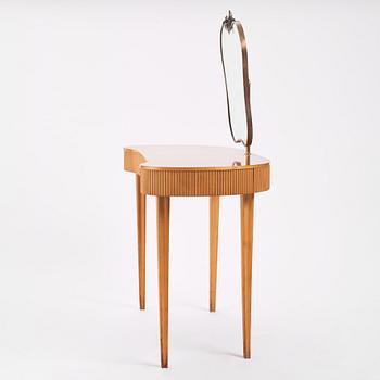 Einar Dahl, a vanity table with mirror, cabinet maker Hjalmar Wikström, for the Stockholm Craft Association ca. 1939.