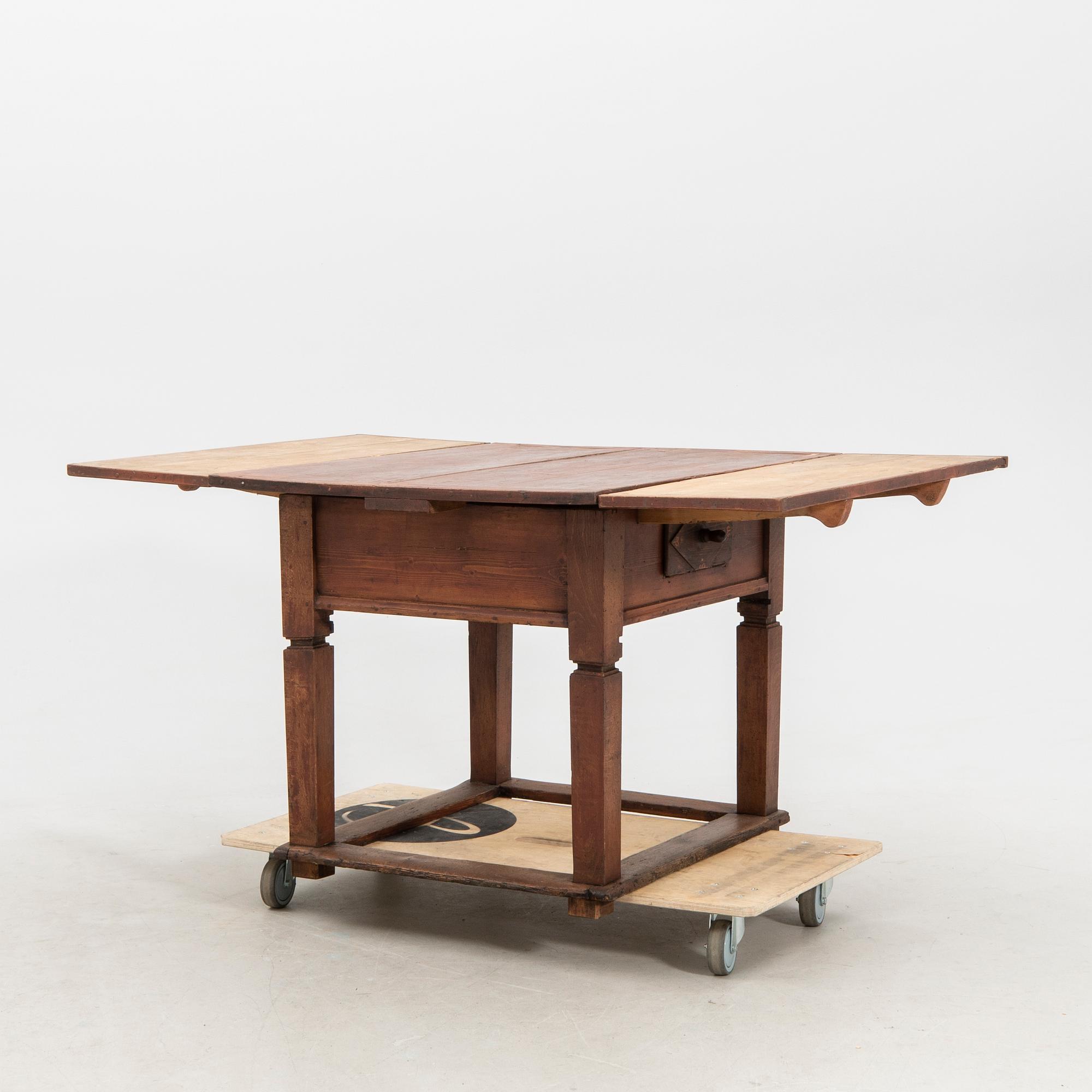 Kitchen Table/Work Table circa 1900.