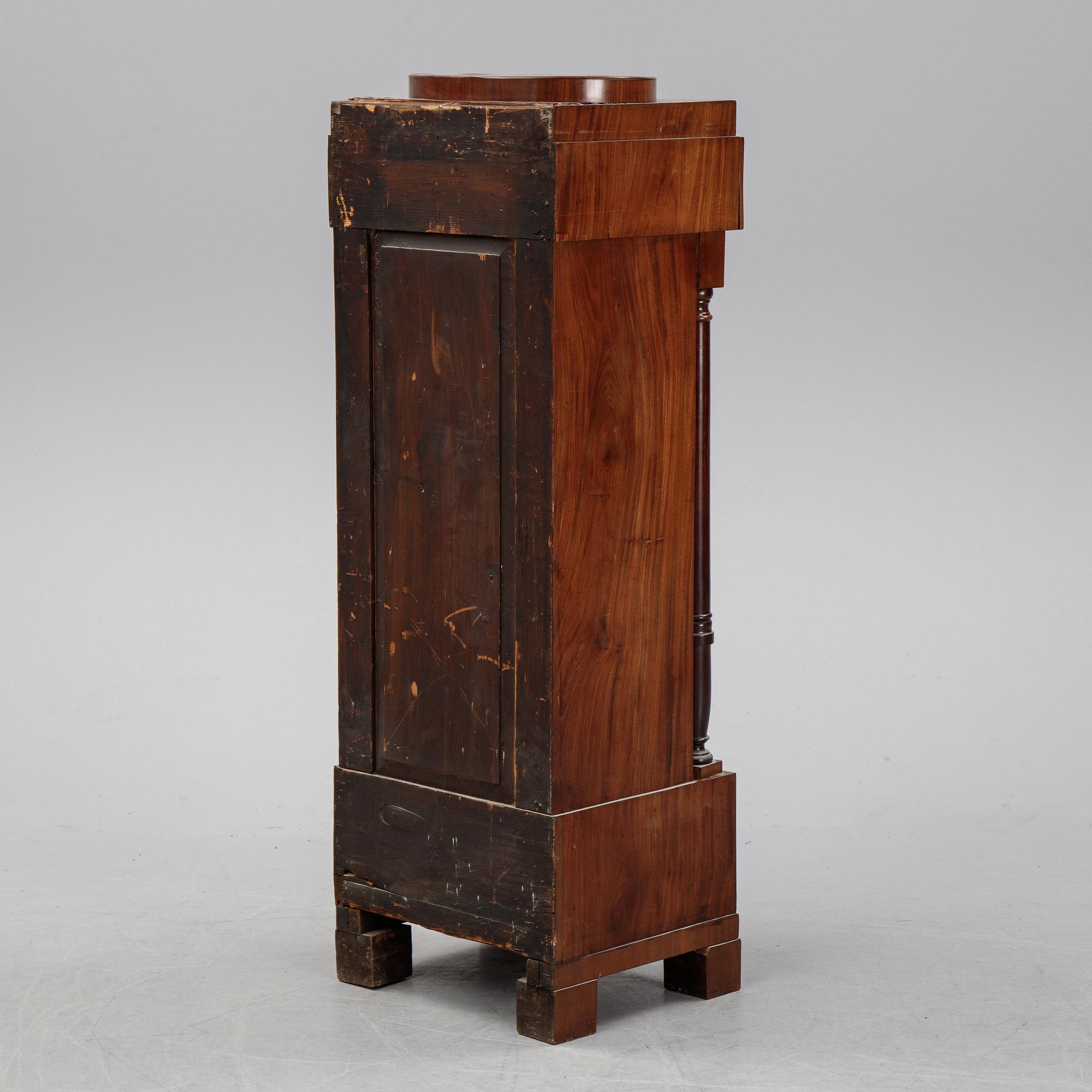 A 18th Century cabinet.