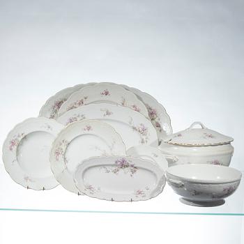 SERVIS, 29 delar, porslin, Kuznetsov, Ryssland kring 1900.