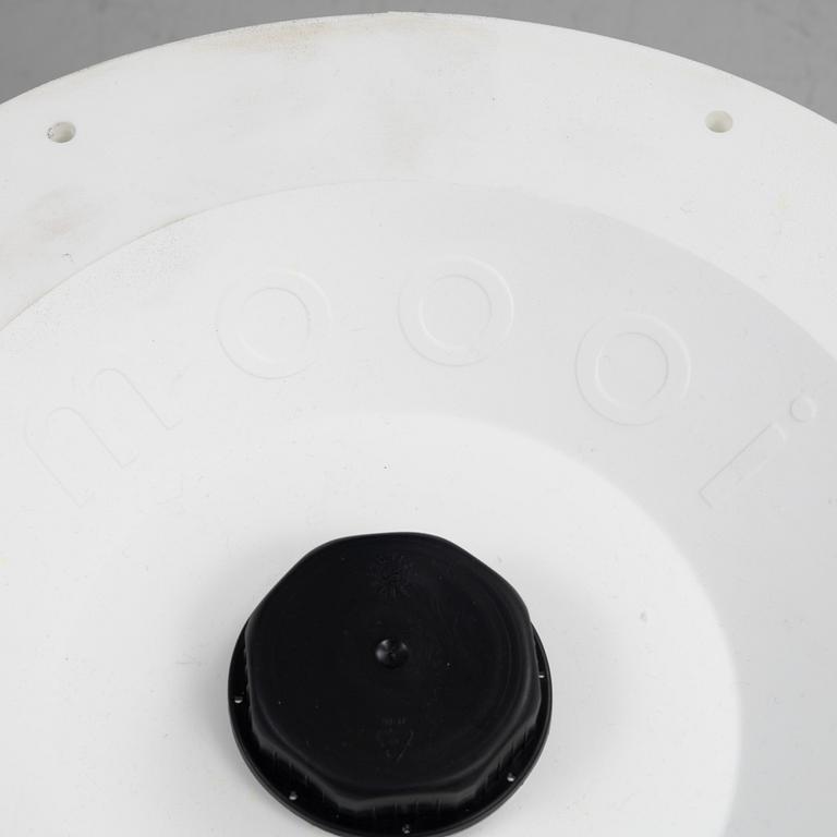 Marcel Wanders,'Container Table', Moooi.