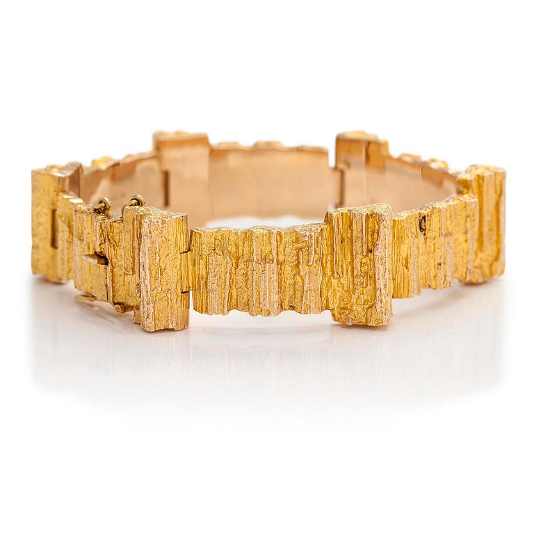 Björn Weckström, a 14K gold bracelet 'Mystica'. Lapponia 1981.