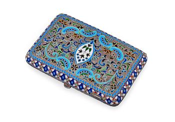 A CIGARRETTE CASE, 84 silver, enamel, Moskow 1908-17. Weight 194 g.