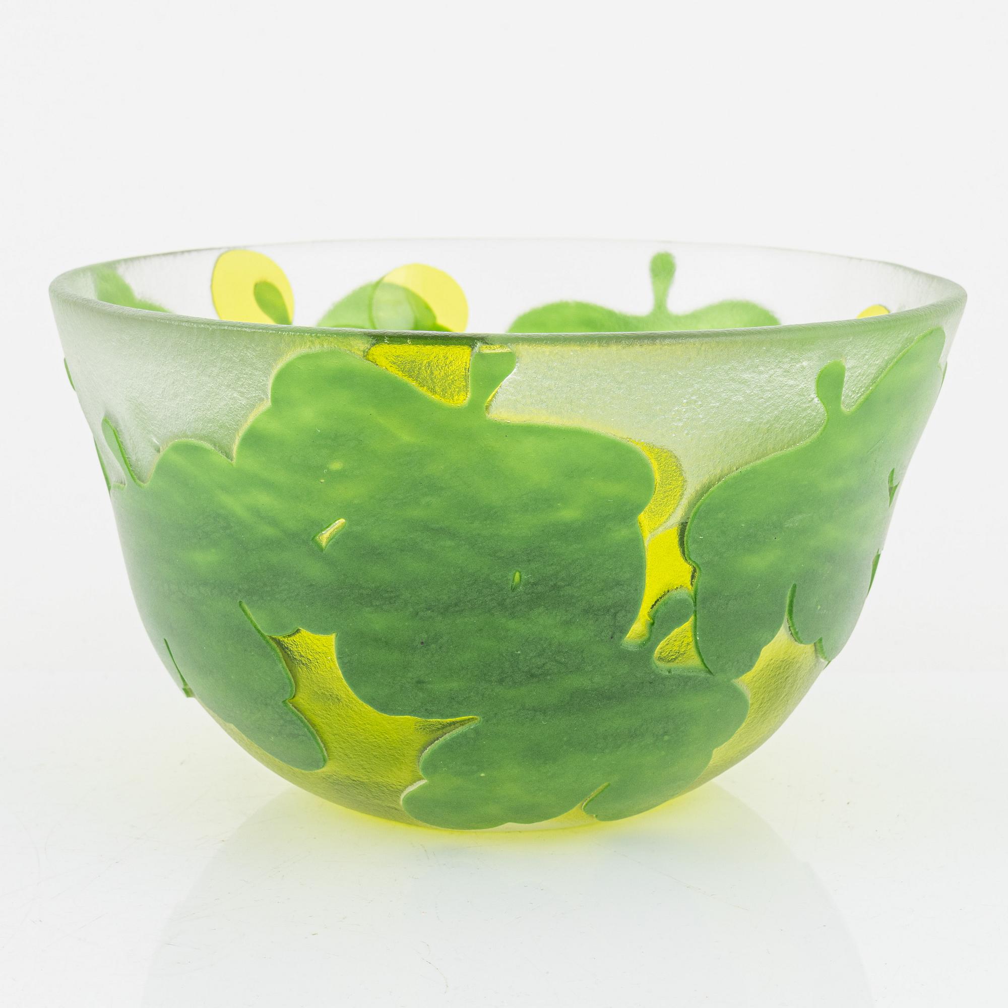 Paul Hoff, a glass bowl, Kosta, Sweden.