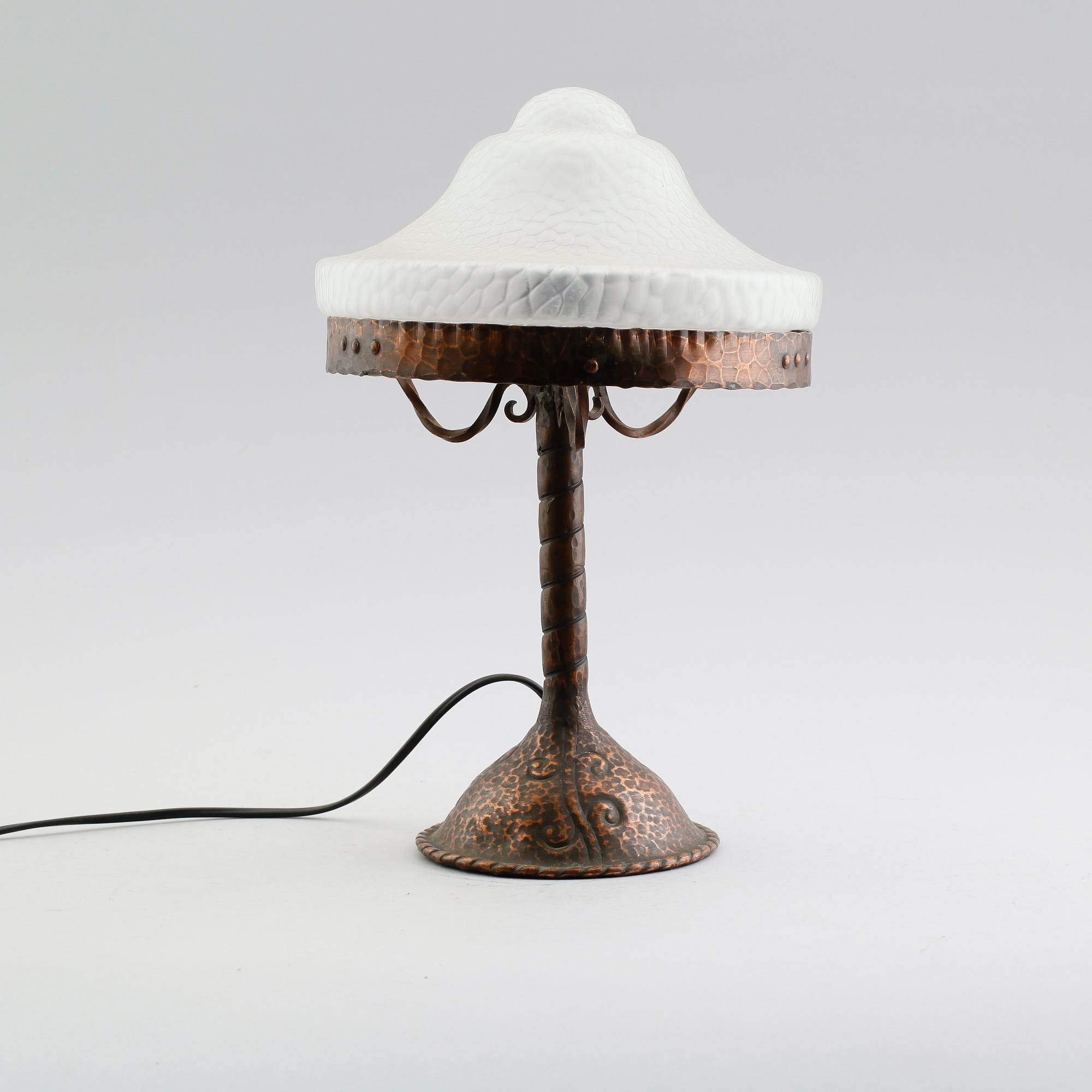 BORDSLAMPA, sk strindbergslampa, 1900-talets första hälft.