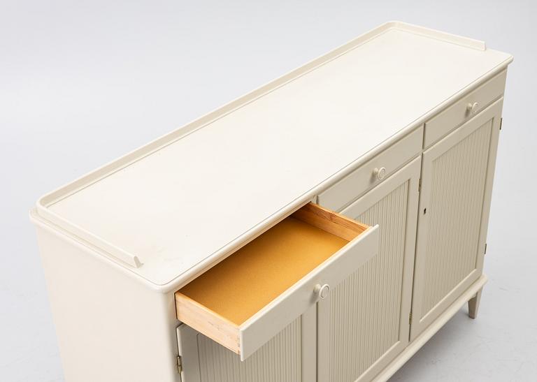 Svante Skogh, a 'Vindö' sideboard, 1900-talets andra hälft.