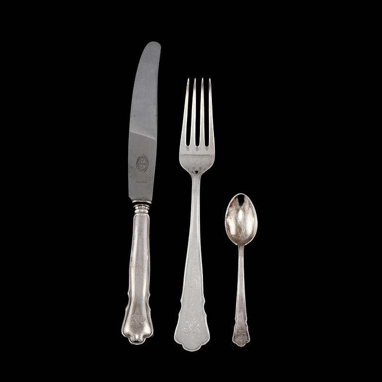 BESTICK, 18 delar, silver, "Chippendale" GAB, Stockholm 1934 - 1938. Vikt 738 g inkl stålblad.