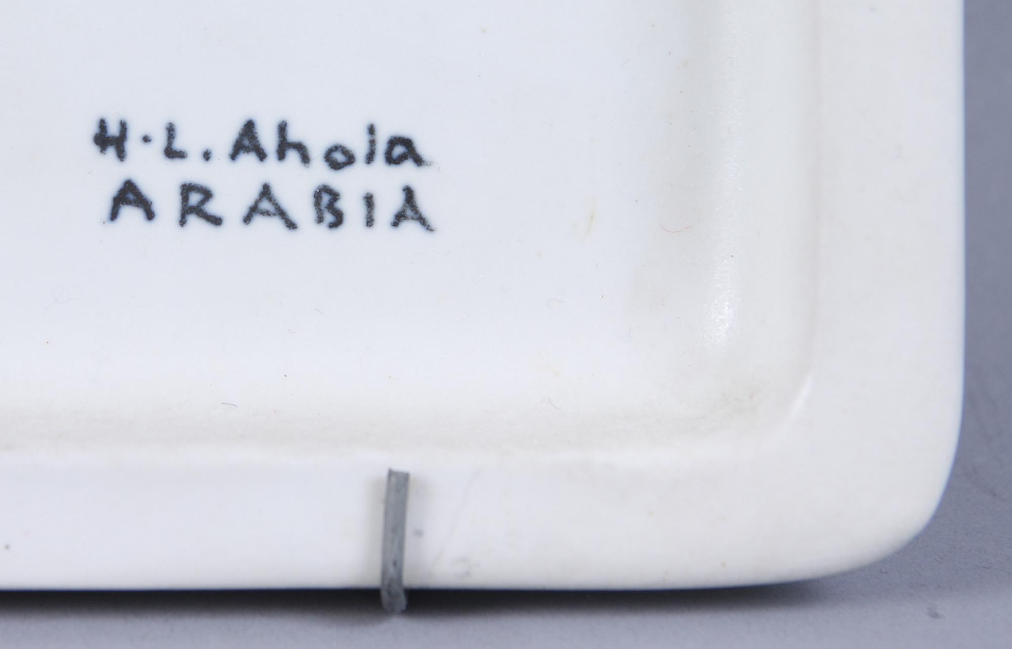 VÄGGPLAKETT, stengods, sign Hilkka Liisa Ahola, Arabia.