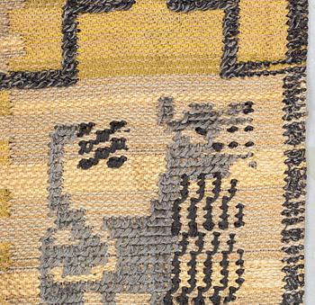 Elsa Gullberg, draperi/vävnad, "Lejon och Gripar", slätväv med reliefdekor av knutar, ca 228,5-230 x 148,5-153,5 cm.