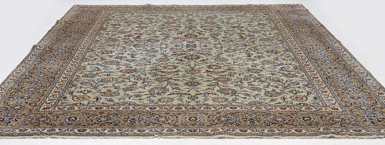 Carpet, Keshan, approx. 390 x 298 cm.