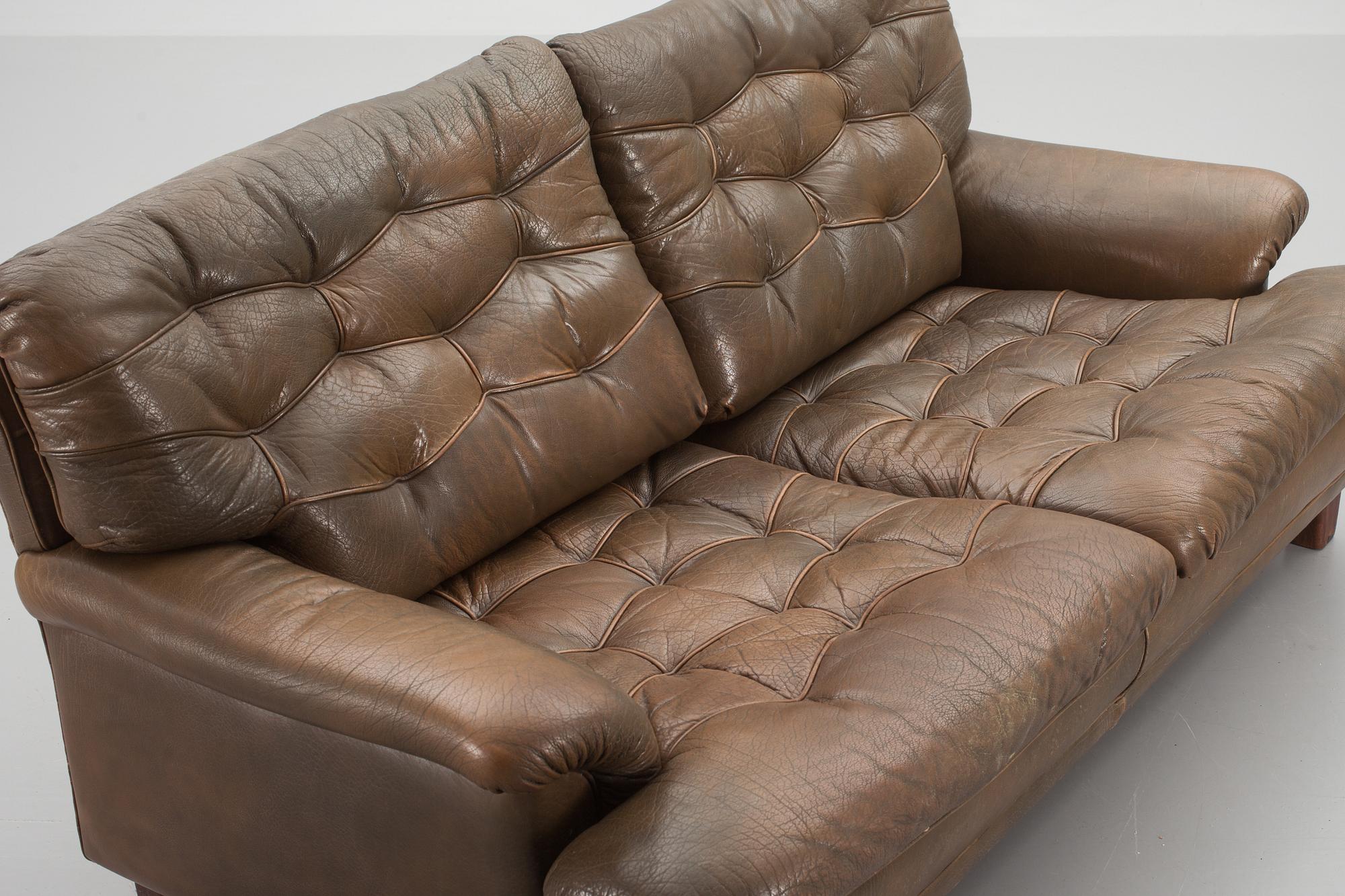 SOFFA, två-sits, läder, Arne Norell.