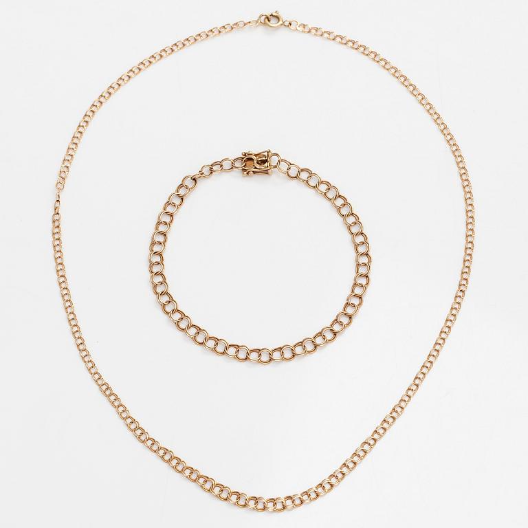 A 14K gold Bismarck necklace and bracelet.